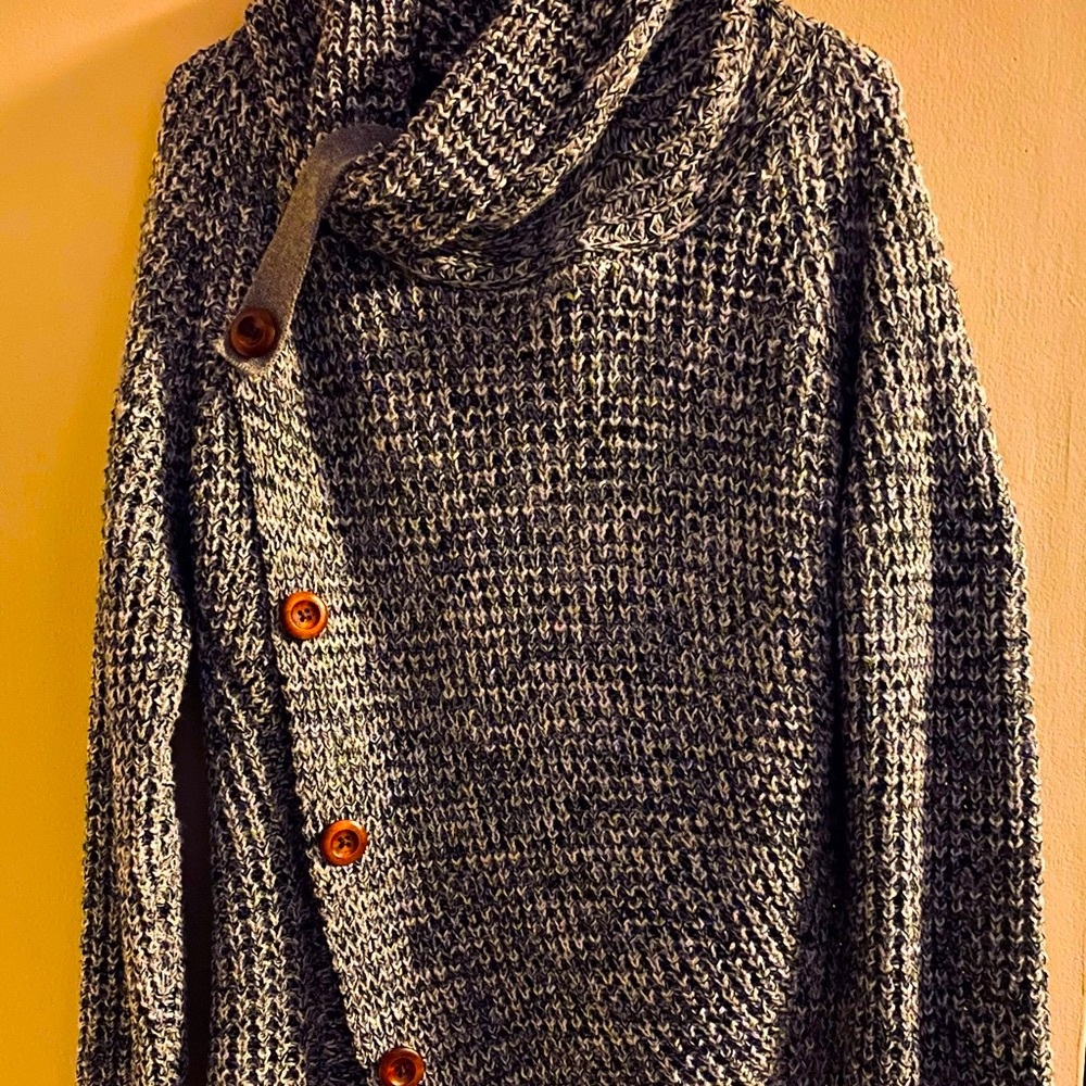 Cozy knit sweater!